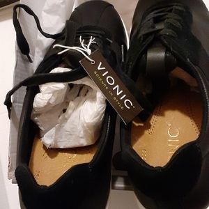 Vionics sneakers, size 10.5, black, NEW